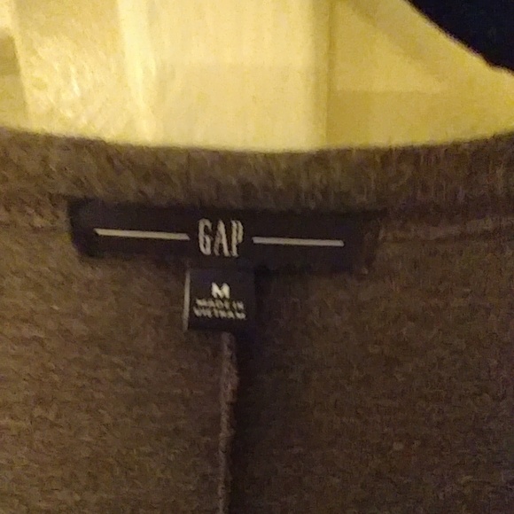GAP Button Down Cardigan - Picture 2 of 8